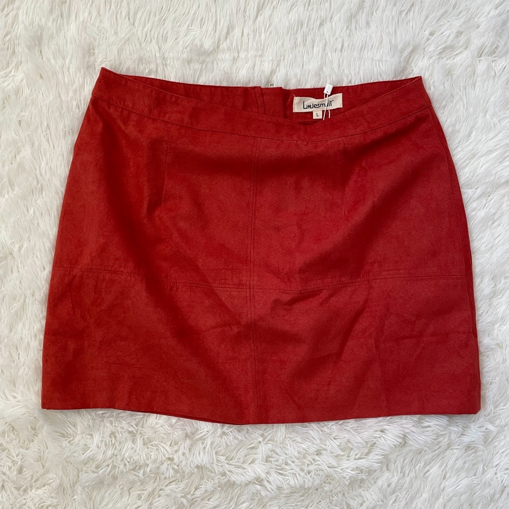 Mini Velvet soft skirt in a rust red size large